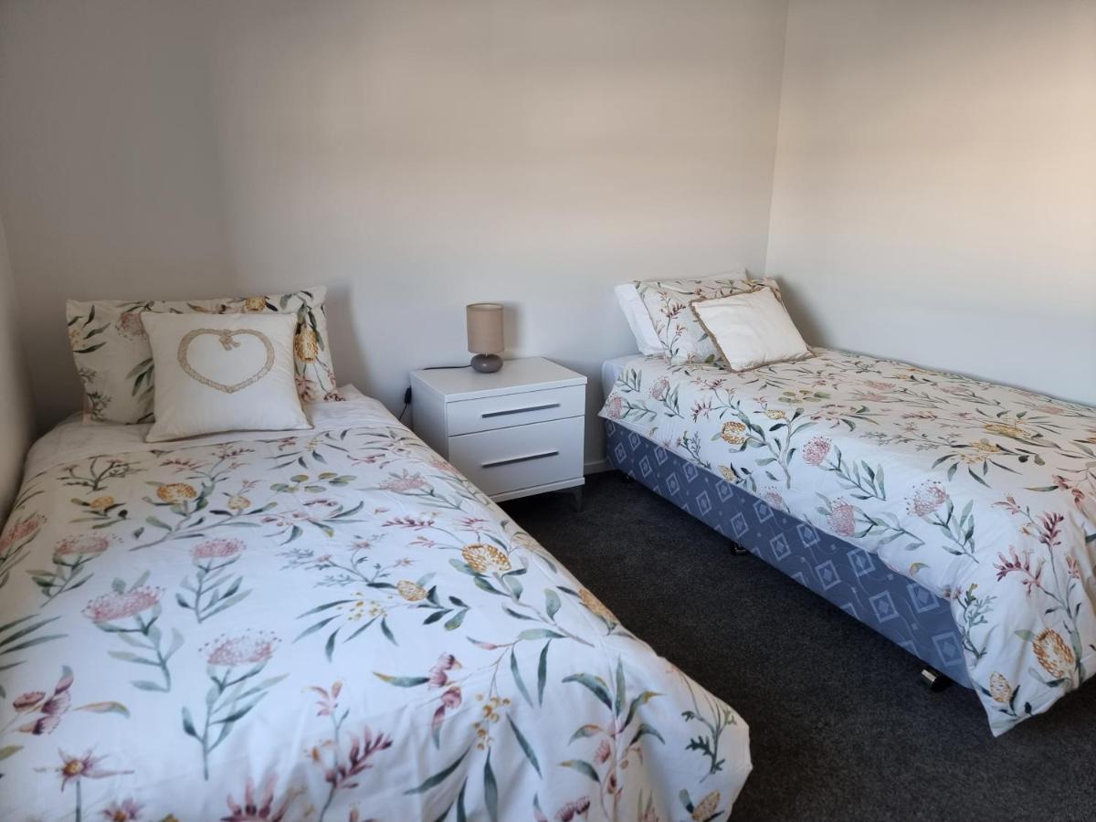 فيلا Addington Townhouse With Carpark 8Mins Walk To Hagley Park South كريستتشيرش المظهر الخارجي الصورة