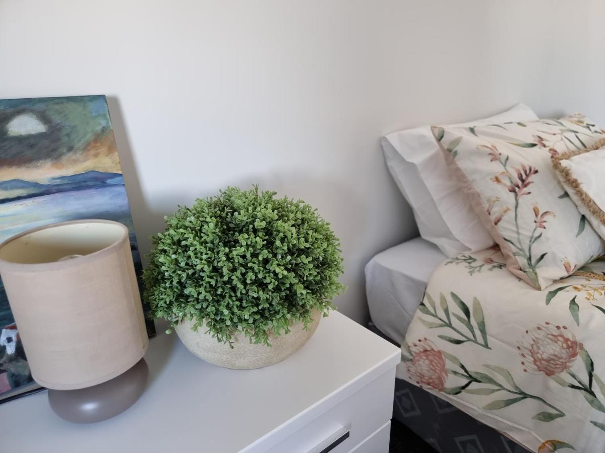 فيلا Addington Townhouse With Carpark 8Mins Walk To Hagley Park South كريستتشيرش المظهر الخارجي الصورة